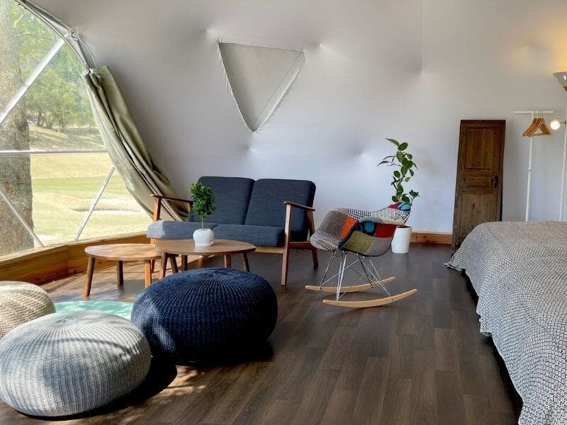 ドームテント室内