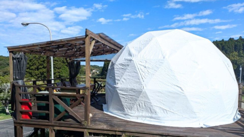 ミドルドームテント